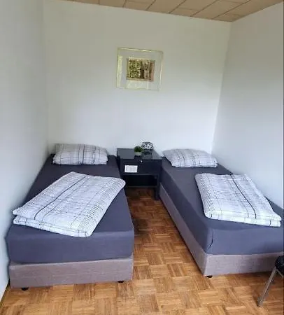 Monteurhaus In - Gemeinschaftsnutzung Kueche Und Bad