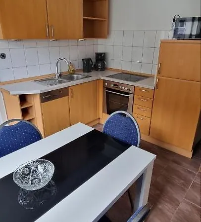 Monteurhaus In - Gemeinschaftsnutzung Küche Und Bad * Hemer