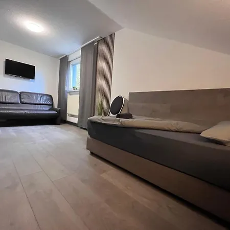 Monteurhaus In - Gemeinschaftsnutzung Küche Und Bad Hemer