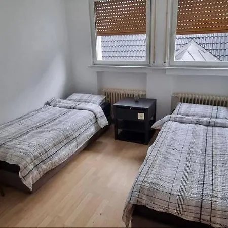 Monteurhaus In - Gemeinschaftsnutzung Kueche Und Bad