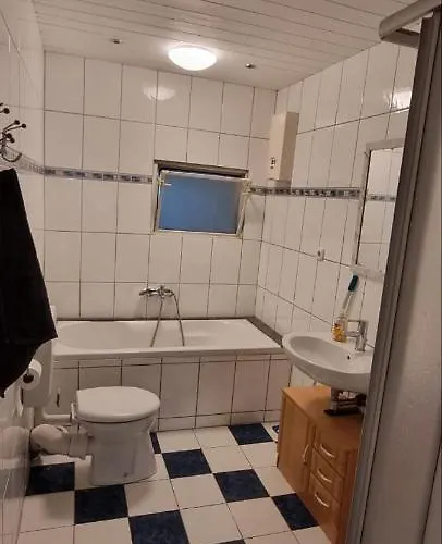 Penzion Monteurhaus In - Gemeinschaftsnutzung Kueche Und Bad *