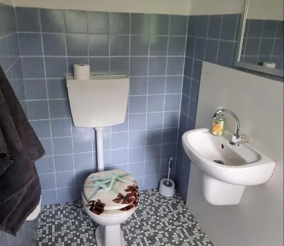 Monteurhaus In - Gemeinschaftsnutzung Kueche Und Bad Penzion *